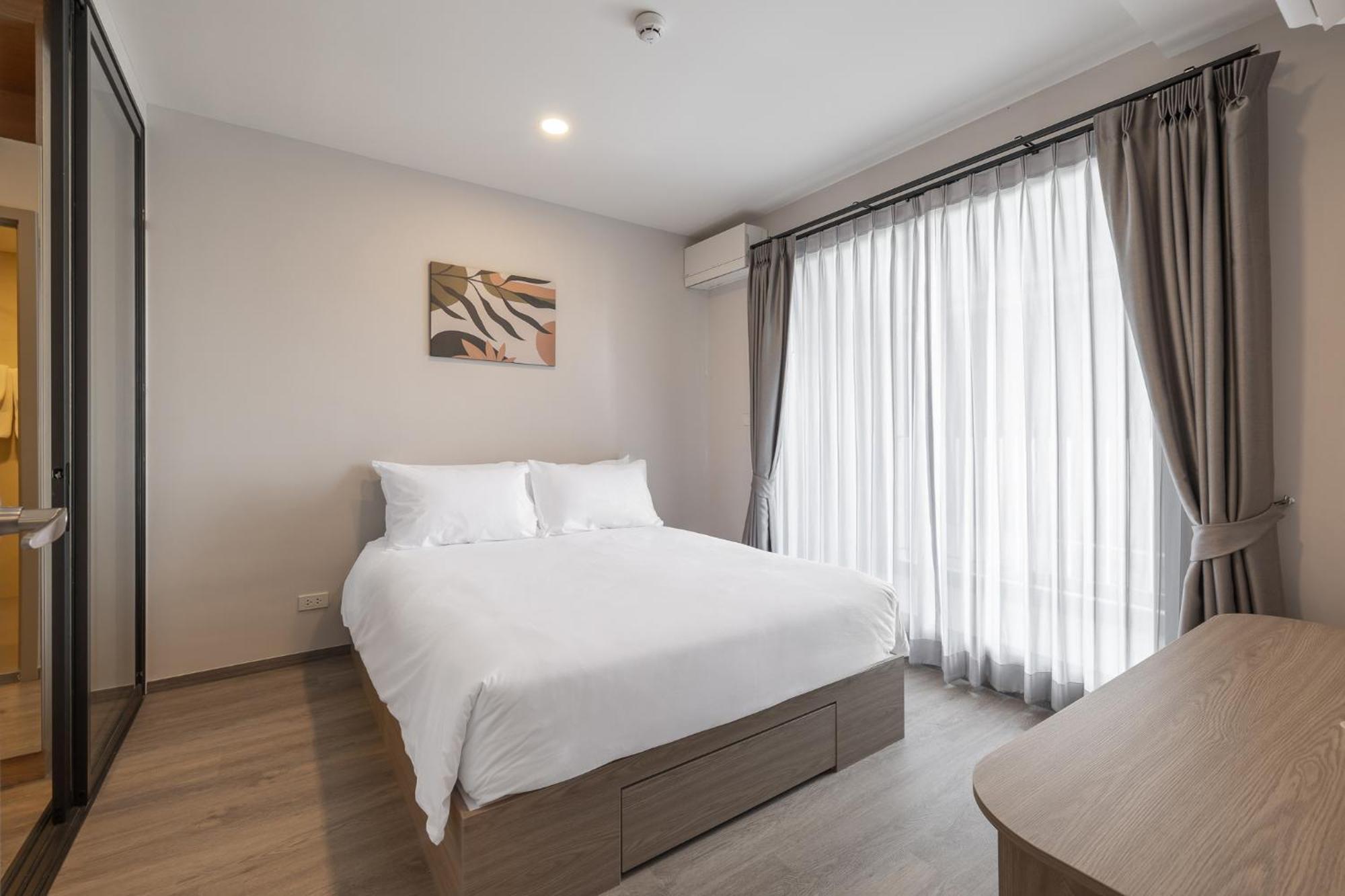Salaya One Hotel & Service Apartment Экстерьер фото