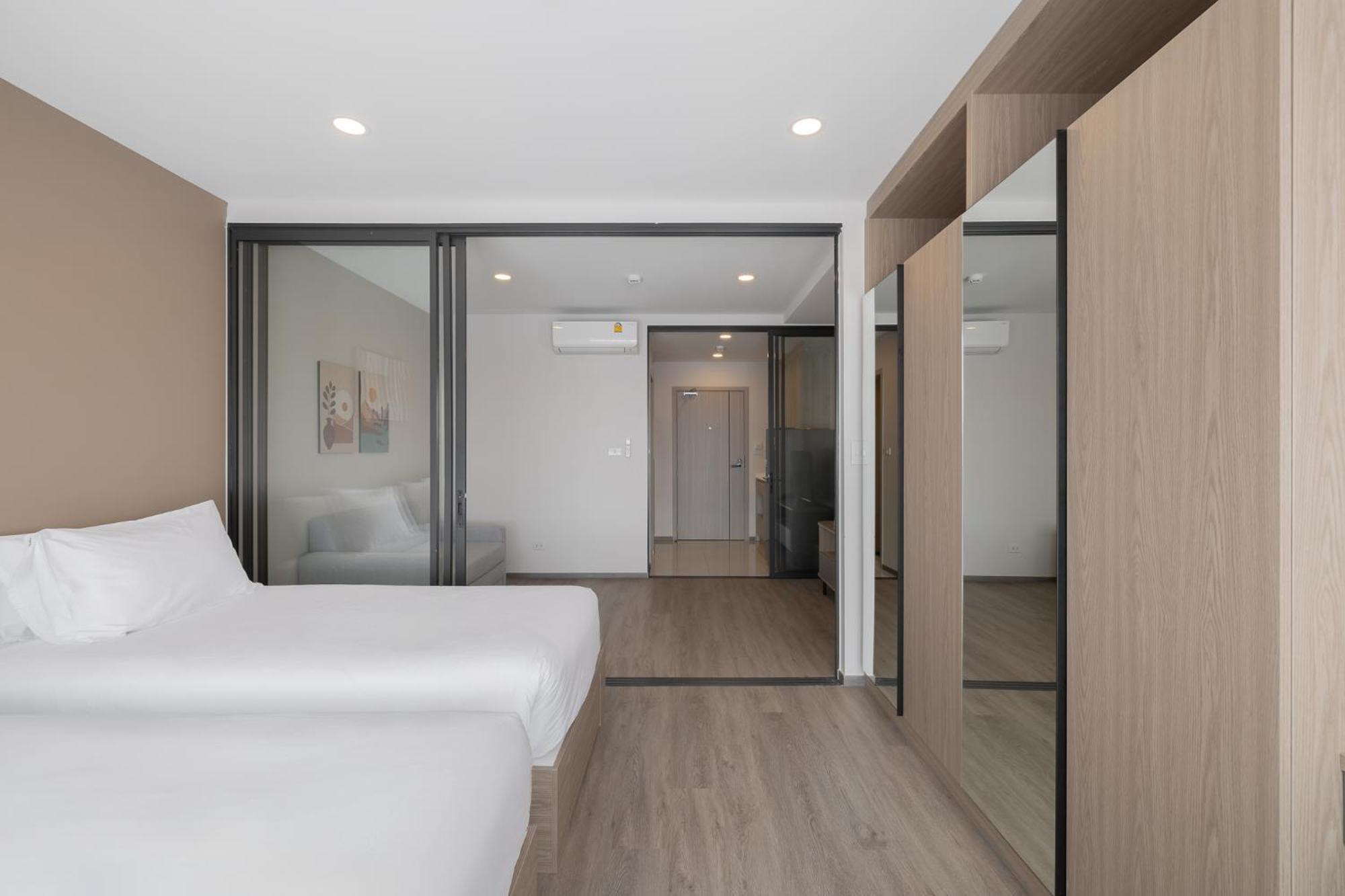 Salaya One Hotel & Service Apartment Экстерьер фото